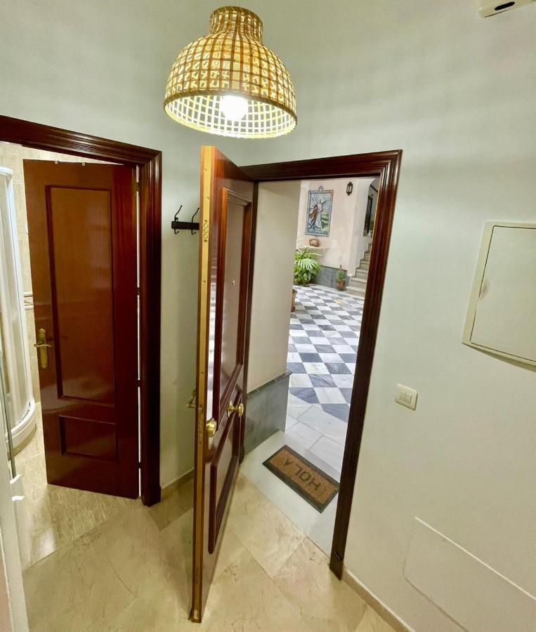 Gatu Villa Gadir, Preferente Mayores De 25 Anos Y Familias Cádiz Exterior foto