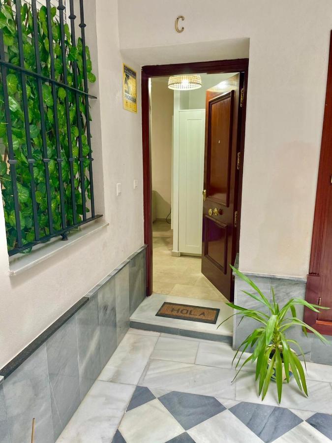 Gatu Villa Gadir, Preferente Mayores De 25 Anos Y Familias Cádiz Exterior foto